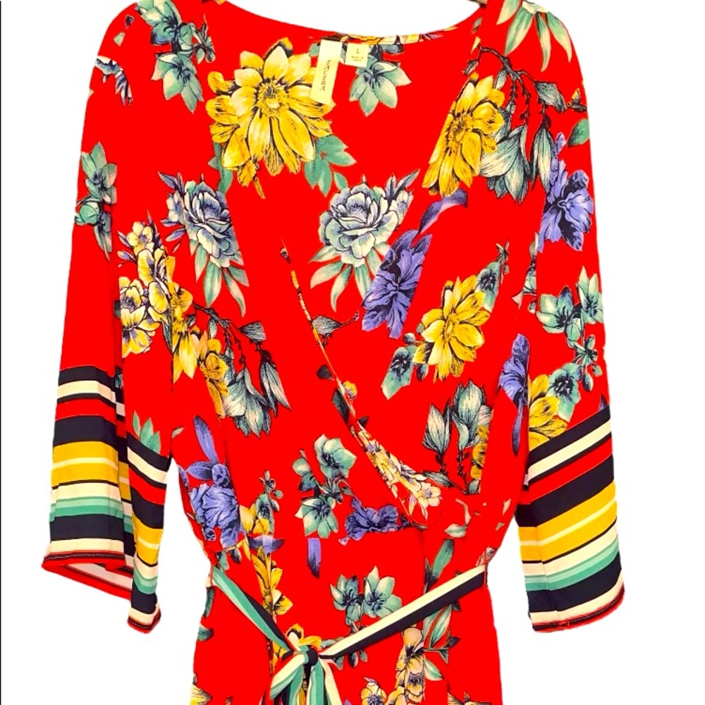 Red flowered Kimono style dress -Large